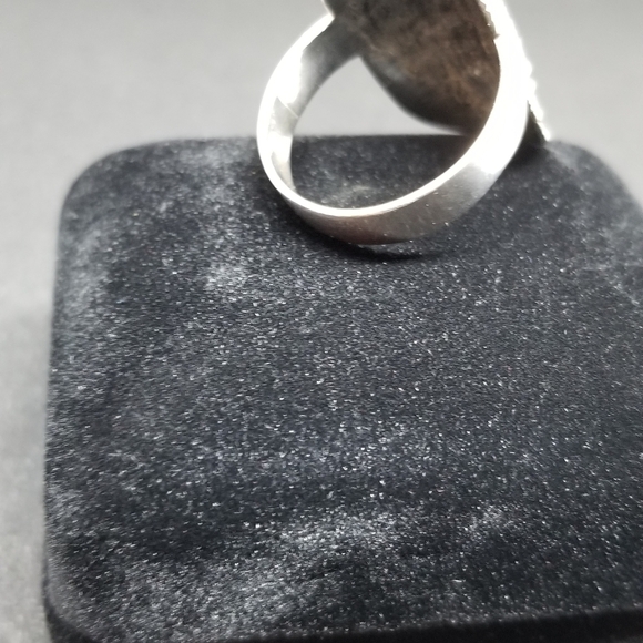 Sterling Silver Marchasite Ring sz. 8 - Picture 5 of 5